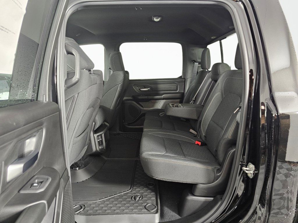 New 2026 RAM 1500 Warlock AWD/4WD image 35