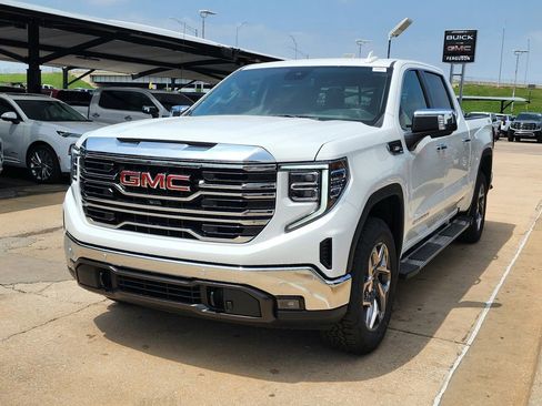 New 2026 GMC Sierra 1500 SLT w/ SLT Premium Plus Package AWD/4WD image 8