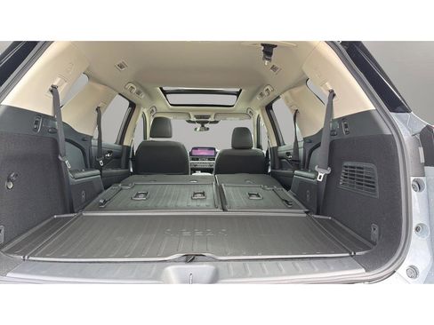 New 2026 Nissan Pathfinder Platinum AWD/4WD image 14