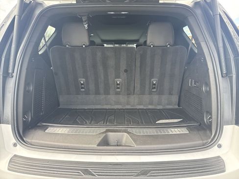 Used 2021 Chevrolet Tahoe RST w/ Luxury Package AWD/4WD image 25