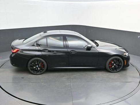 New 2026 BMW 330i Sedan w/ M Sport Package image 39