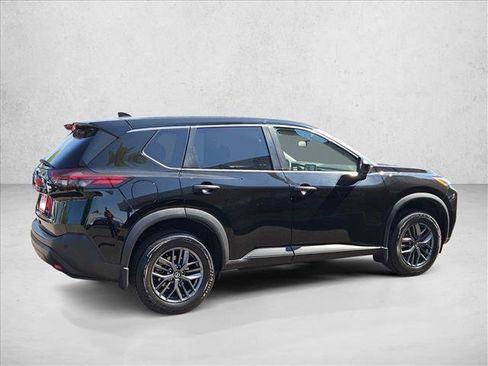 Used 2021 Nissan Rogue S FWD image 5