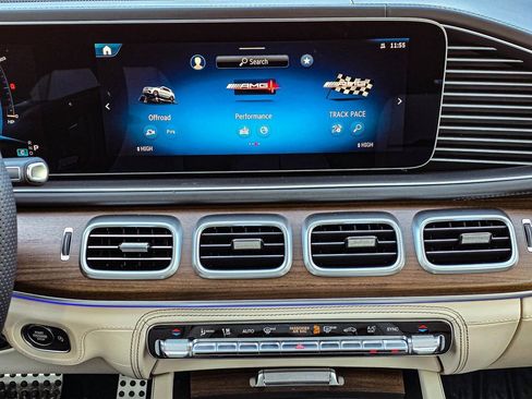 New 2026 Mercedes-Benz GLE 63 AMG S image 17