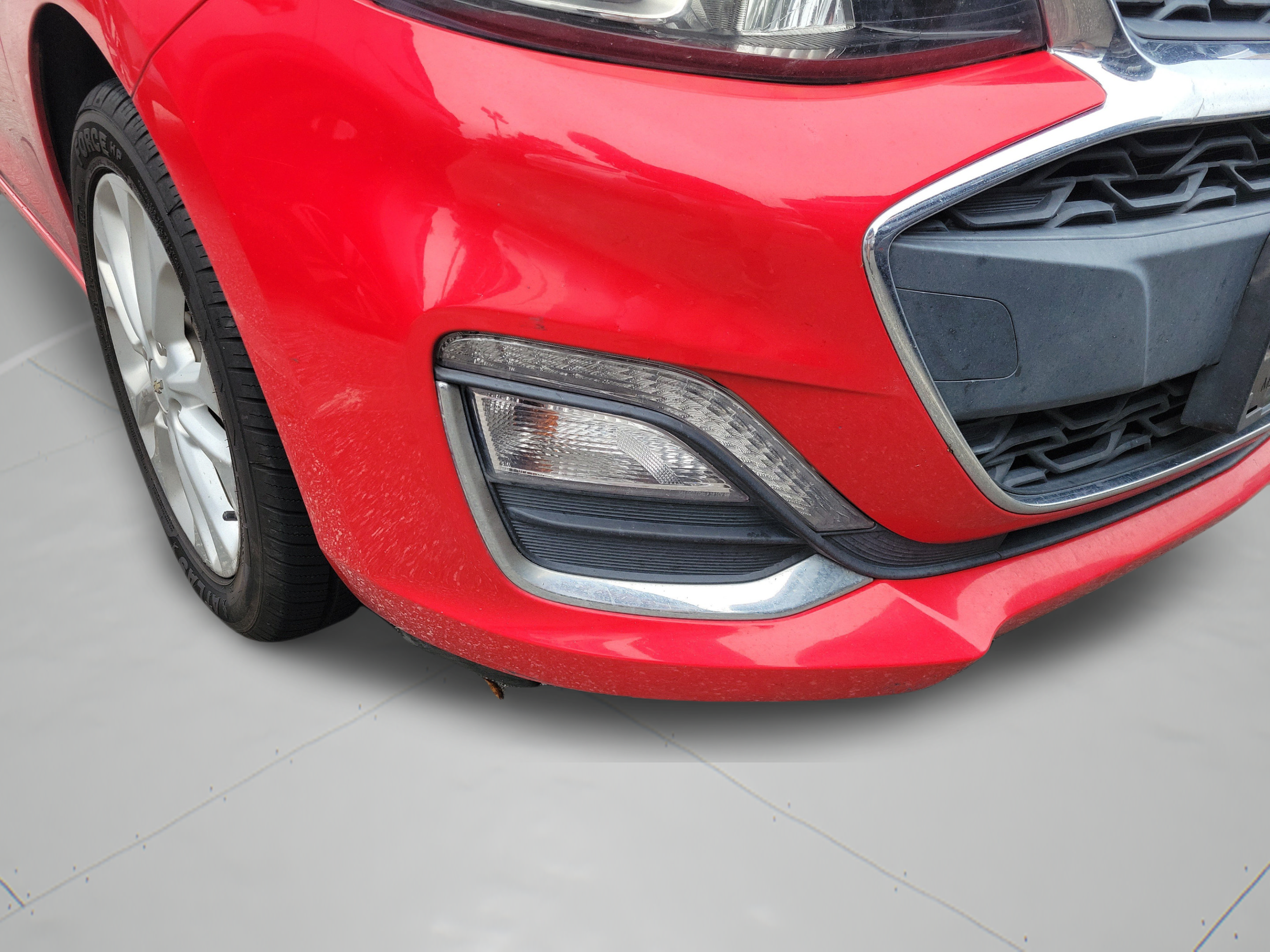 Used 2020 Chevrolet Spark LT FWD image 14