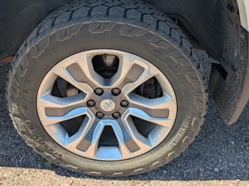 Used 2019 RAM 1500 Laramie Longhorn AWD/4WD image 27