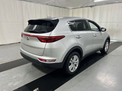 Used 2018 Kia Sportage LX AWD/4WD image 2