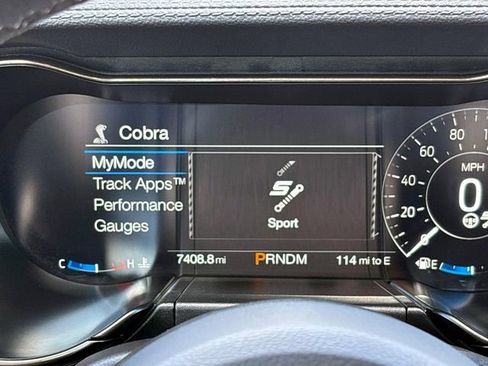 Used 2021 Ford Mustang Shelby GT500 w/ Technology Package RWD image 24