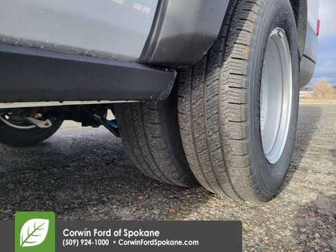 New 2026 Ford Transit 350 XLT image 10