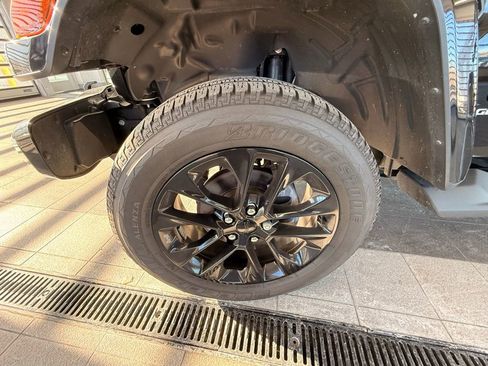 Certified 2022 Jeep Gladiator Overland image 43