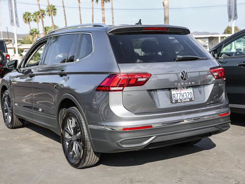 Used 2022 Volkswagen Tiguan SE AWD/4WD image 19
