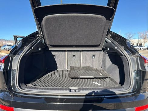 Used 2024 Audi Q4 e-tron Premium Plus image 25