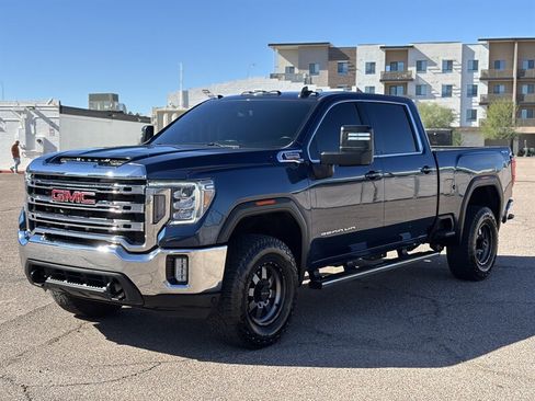 Used 2022 GMC Sierra 2500 SLE w/ SLE Convenience Package image 8