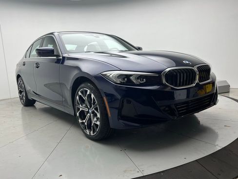 Used 2026 BMW 330i xDrive Sedan w/ Premium Package AWD/4WD image 2