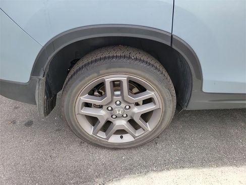 Used 2023 Honda Passport EX-L image 12