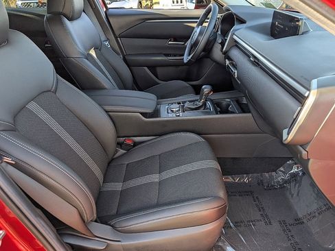 Certified 2025 MAZDA CX-50 AWD 2.5 S w/ Preferred Package image 18