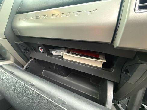 Used 2022 Ford F250 Lariat w/ Tremor Off-Road Package image 49