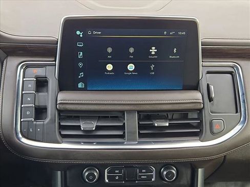 Used 2023 Chevrolet Suburban Z71 w/ Luxury Package image 13