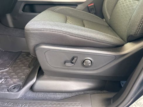 New 2025 RAM 1500 Big Horn image 40