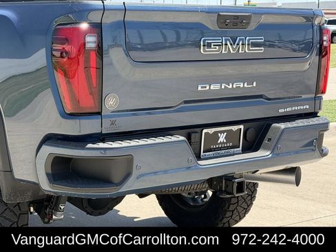 New 2026 GMC Sierra 2500 Denali Ultimate AWD/4WD image 6
