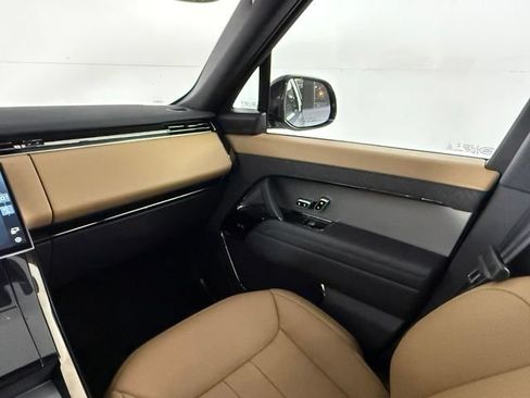 Certified 2025 Land Rover Range Rover Sport Dynamic SE AWD/4WD image 18