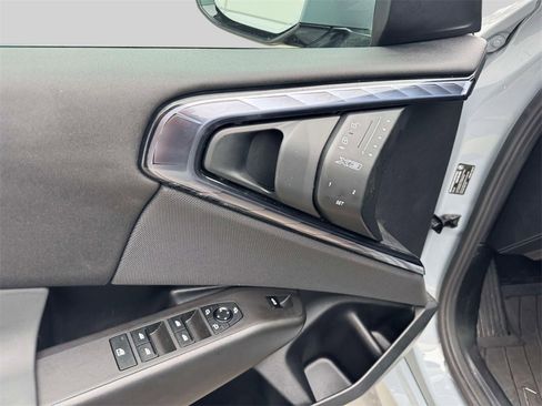 Certified 2025 BMW X3 xDrive30i w/ Premium Package image 11