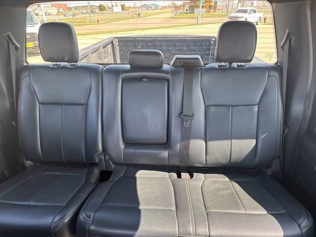 Used 2022 Ford F350 Lariat w/ Chrome Package AWD/4WD image 26