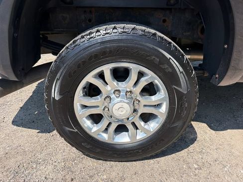 Used 2018 RAM 3500 Laramie w/ Snow Chief Group AWD/4WD image 31