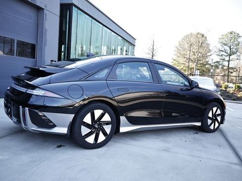 Used 2024 Hyundai Ioniq 6 SE image 6