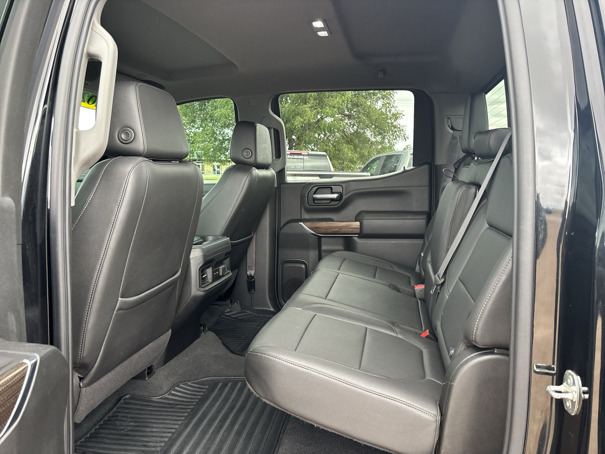 Used 2021 Chevrolet Silverado 1500 RST w/ Rally Edition AWD/4WD image 19