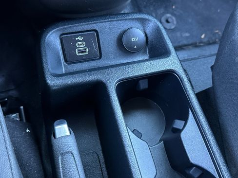 Used 2023 Ford Transit Connect XL image 25