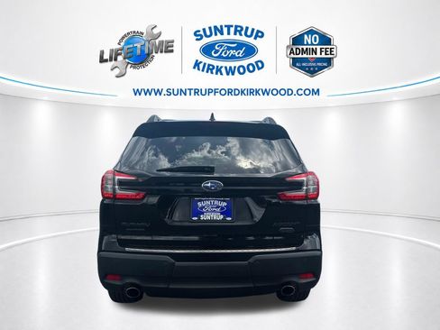 Used 2024 Subaru Ascent Onyx Edition Limited AWD/4WD image 4