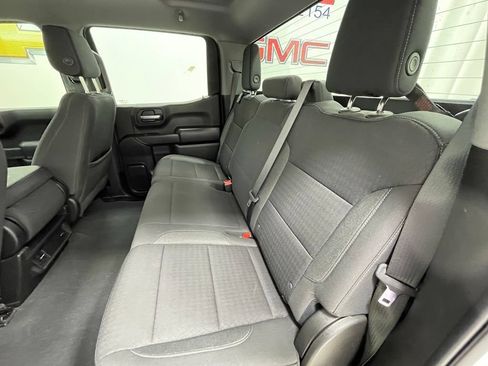 Used 2022 Chevrolet Silverado 1500 Custom AWD/4WD image 11