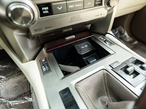 Used 2018 Lexus GX 460 Luxury AWD/4WD image 50