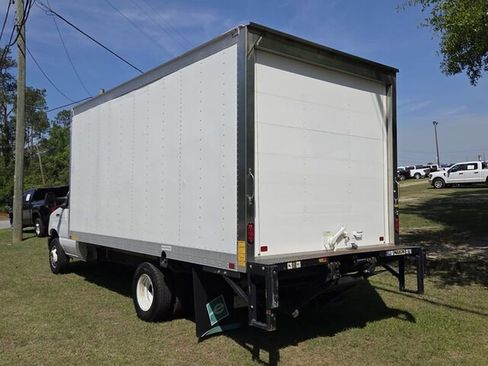Used 2024 Ford E-350 and Econoline 350 Super Duty w/ Power Windows & Locks Group RWD image 11
