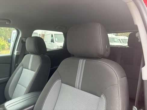 Used 2023 Chevrolet Blazer LT image 40