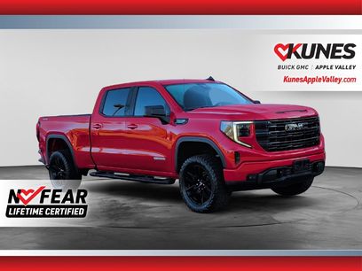 Used 2022 GMC Sierra 1500 Elevation w/ LPO, Elevation Black Package