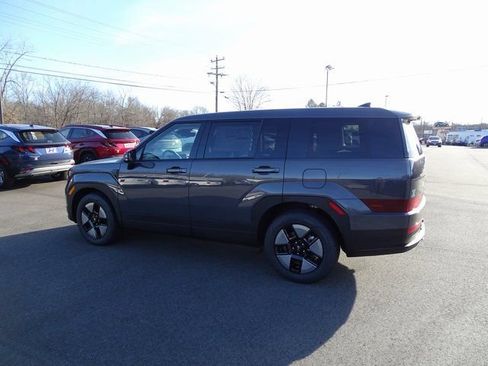 New 2026 Hyundai Santa Fe SE image 8