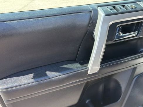 Used 2015 Toyota 4Runner SR5 Premium AWD/4WD image 23