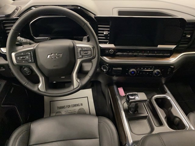 Used 2026 Chevrolet Silverado 1500 RST w/ Convenience Package II AWD/4WD image 2