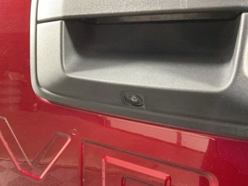 Used 2021 Chevrolet Colorado LT w/ Safety Package AWD/4WD image 8