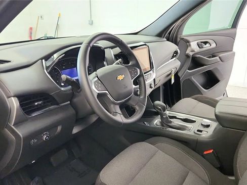 Used 2023 Chevrolet Traverse LT w/ Rear Camera Mirror Package AWD/4WD image 15