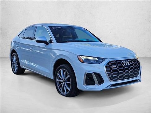 Used 2021 Audi SQ5 Premium Plus w/ Premium Plus Package image 3