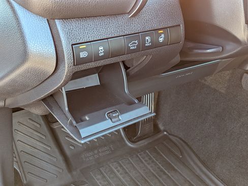 Used 2023 Toyota Camry XSE image 16