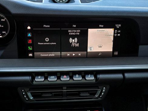 Used 2024 Porsche 911 Carrera image 17