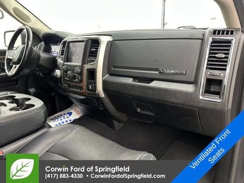 Used 2019 RAM 1500 Laramie image 10