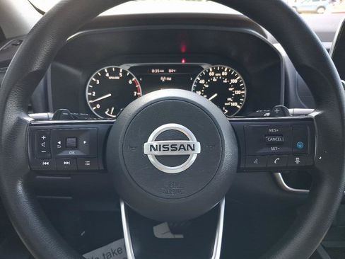 Used 2021 Nissan Rogue SV FWD image 16