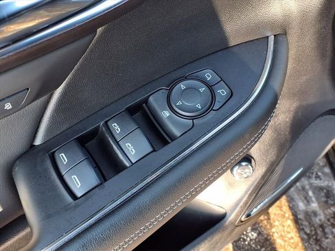 Certified 2023 Buick Envision Avenir image 25