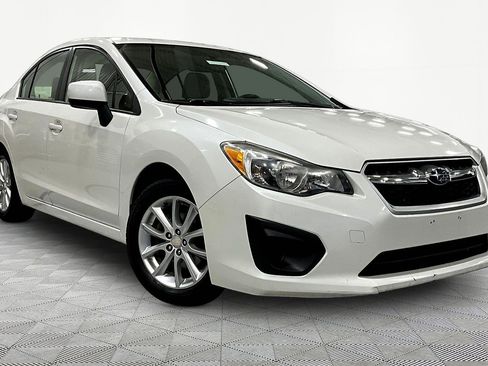 Used 2013 Subaru Impreza 2.0i Premium w/ Popular Pkg 2 AWD/4WD image 3
