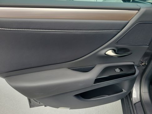 Certified 2023 Lexus ES 350 F Sport FWD image 11