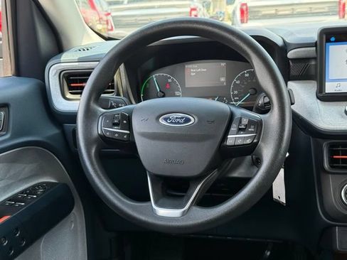 Certified 2023 Ford Maverick XLT FWD image 6